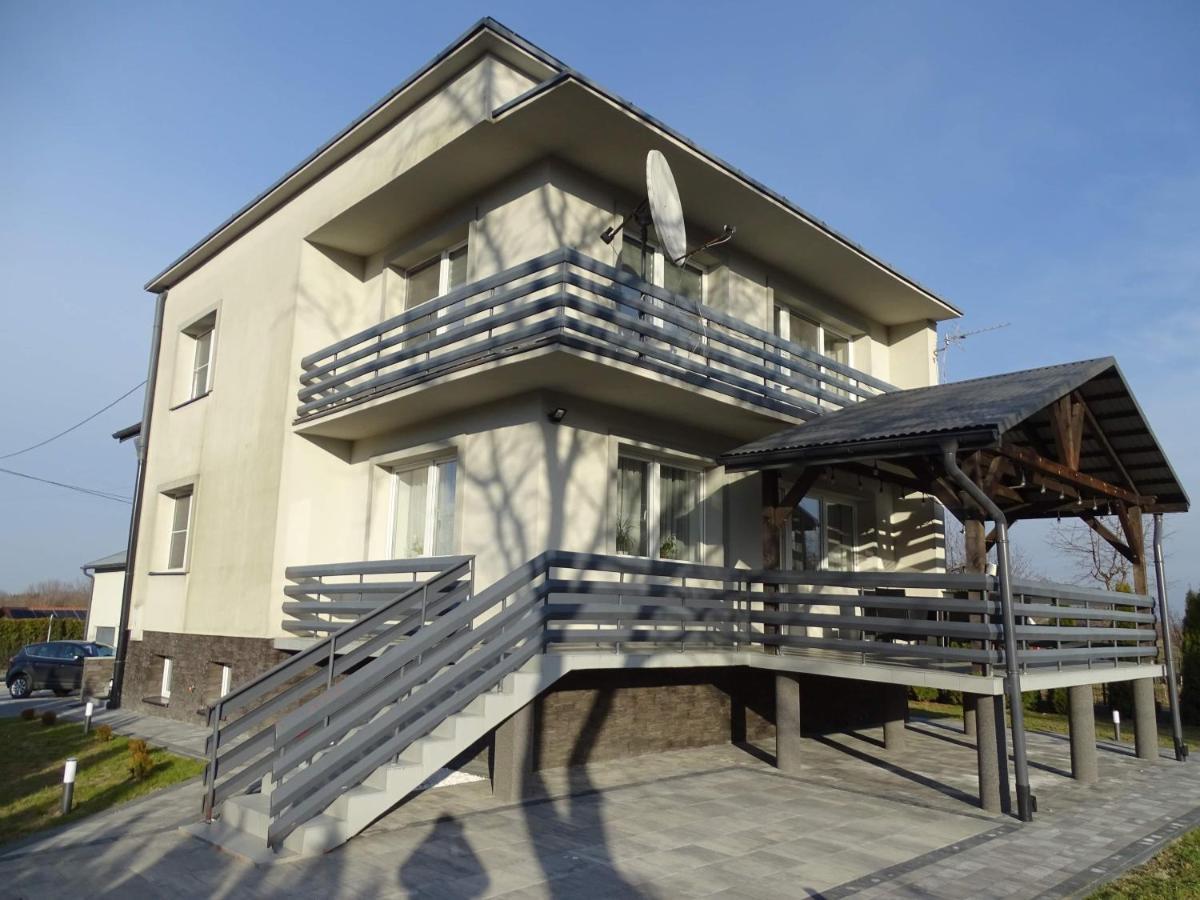 Villa Sanriver Przemyśl Exterior foto